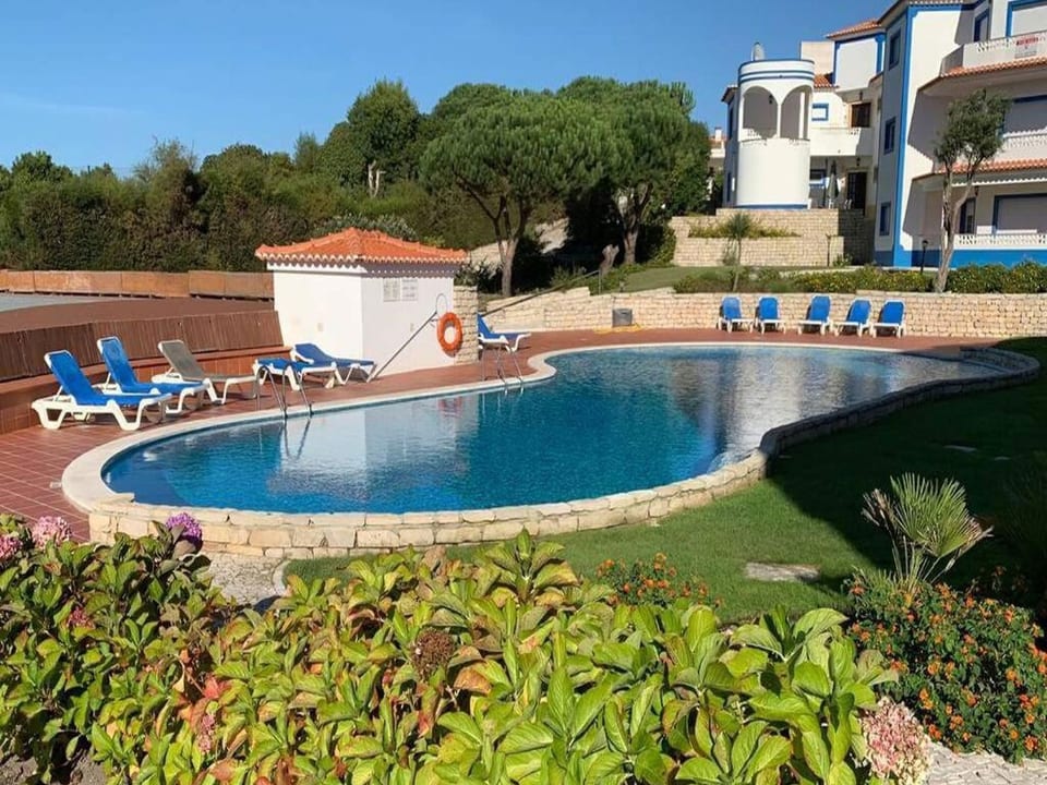 Atmen Sie die Meeresbrise in Praia Del Rey ein - Óbidos