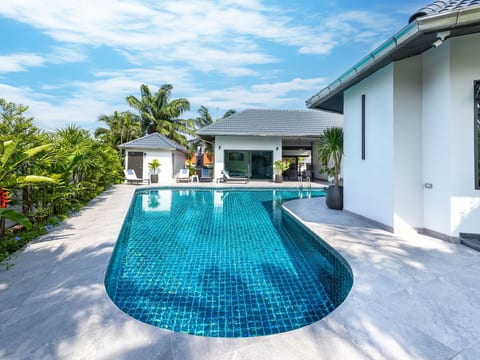 Villa Waree Minuten vom Meer und Strand entfernt