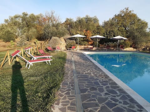 Ferienvilla 'Vignacce' mit eigenem Jacuzzi