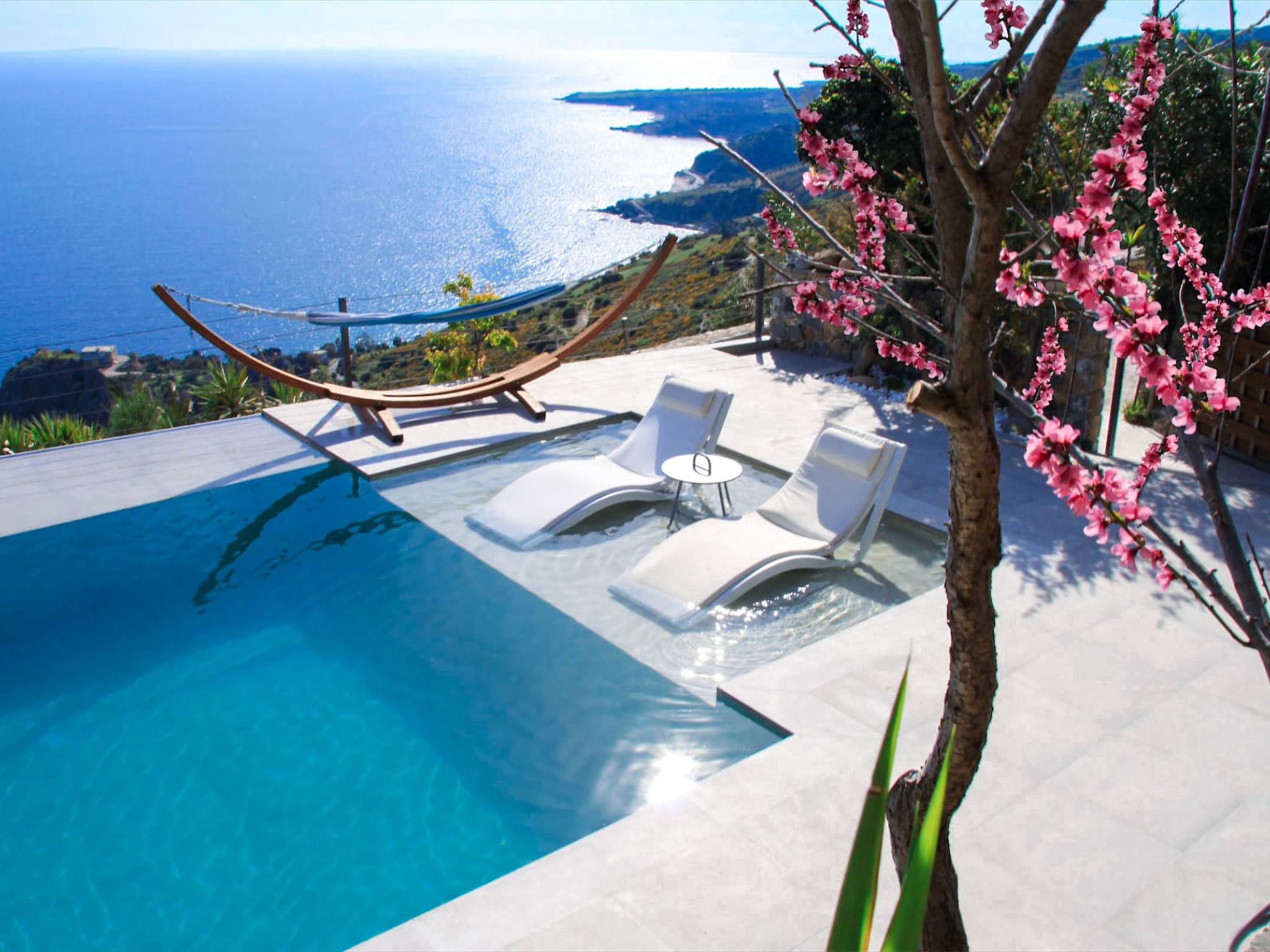 Villa "Anemos Stefanos" mit privatem Pool