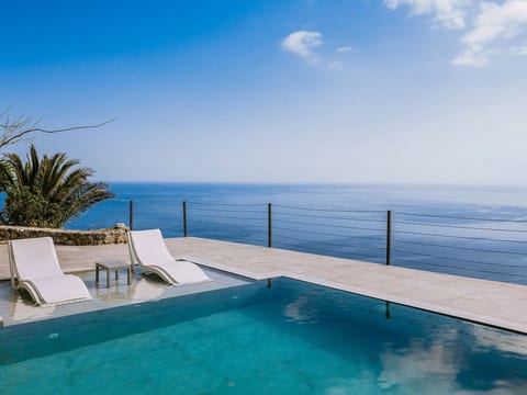Villa Spiros ist eine renovierte Vermietung voll