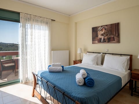 Neue Familienvillen mit 2 privaten Pools, Spielz