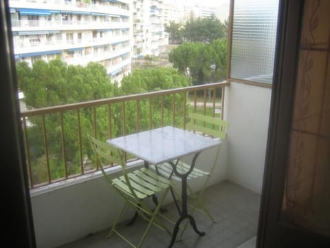 Studio "Observatoire" möbliert 20m2 mit Balkon 2m2