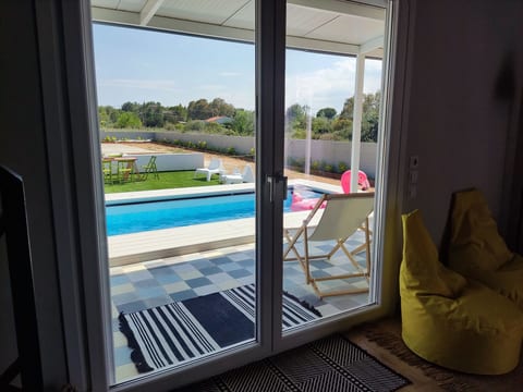 Kinderfreundliche Pool Villa 5p Seaside Beach Forest