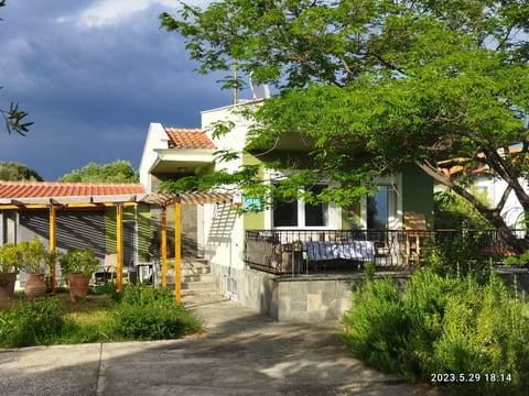 Olivia Sea Cottage