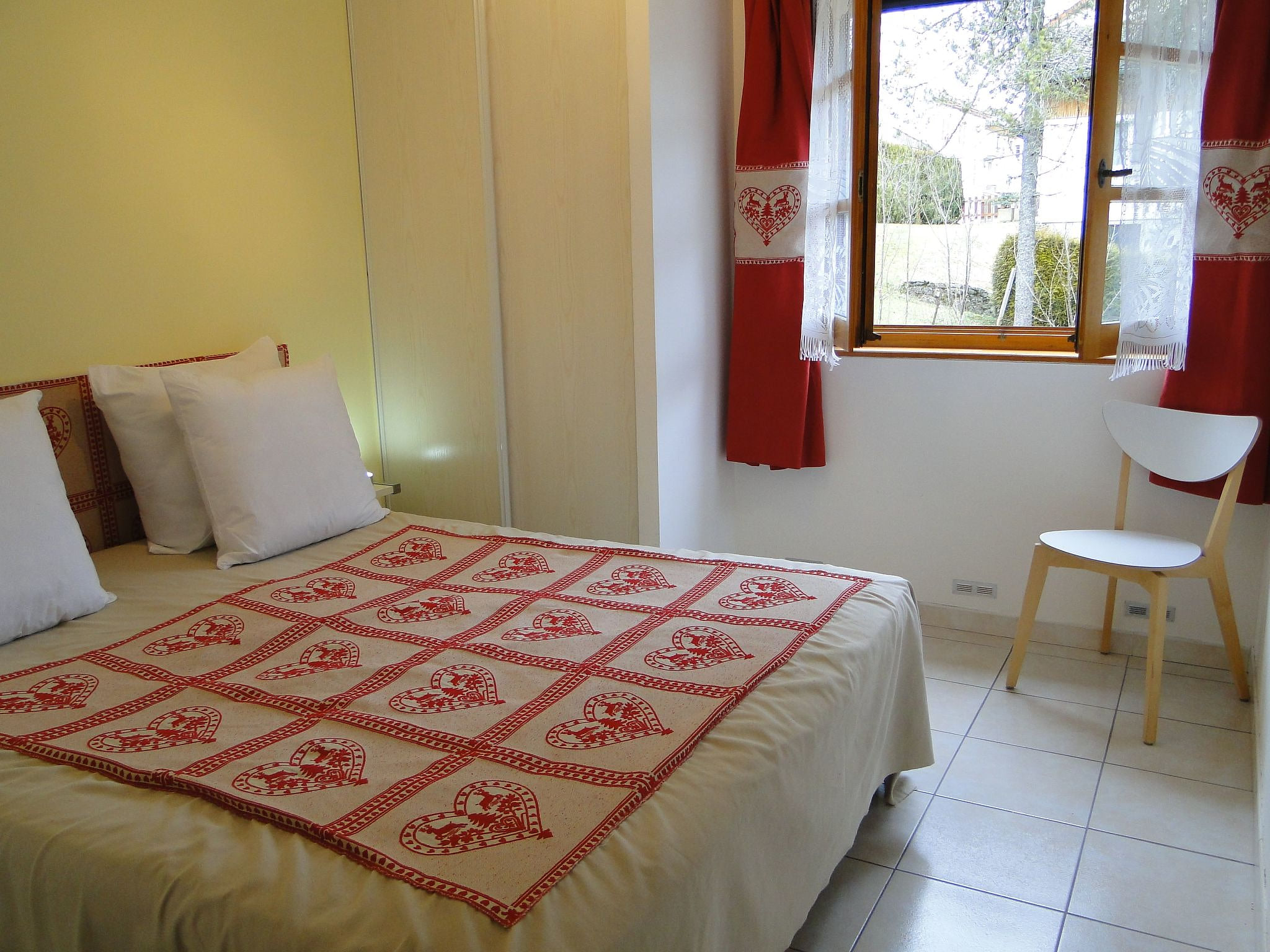 Gite Iris Montagnes du Jura mit Spa Sauna Fluss