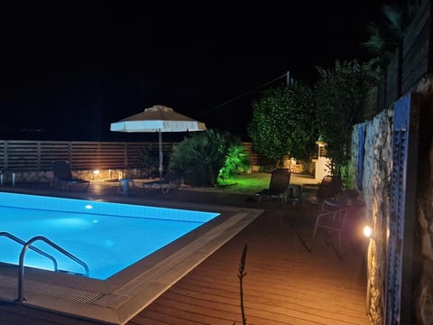 Traditionelle Villa mit privatem Pool