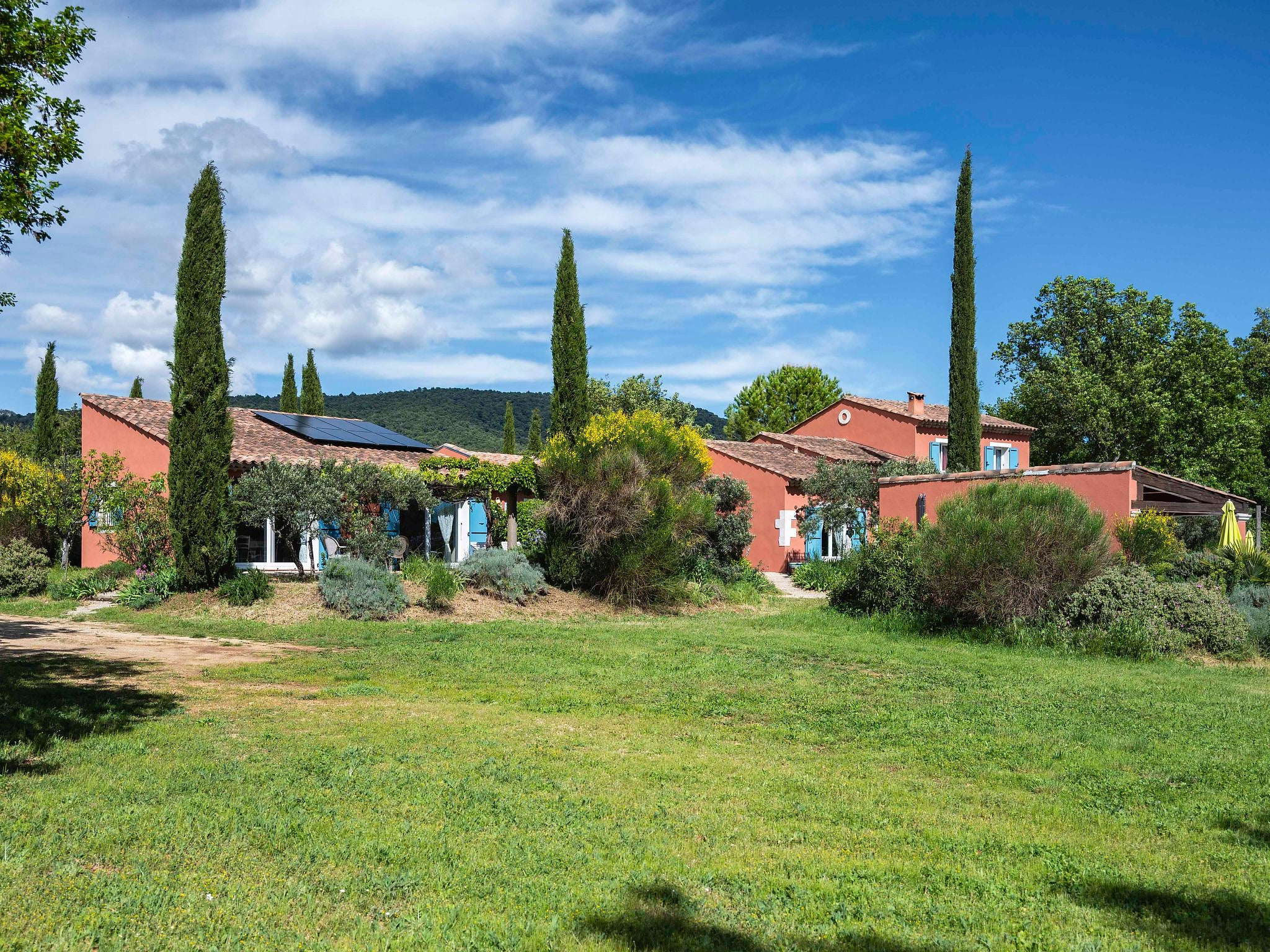 Le mas de l'Aven Unterkunft le mûrier