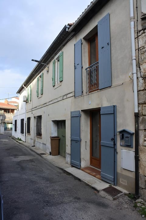 Studio proche Tour Luma Arles