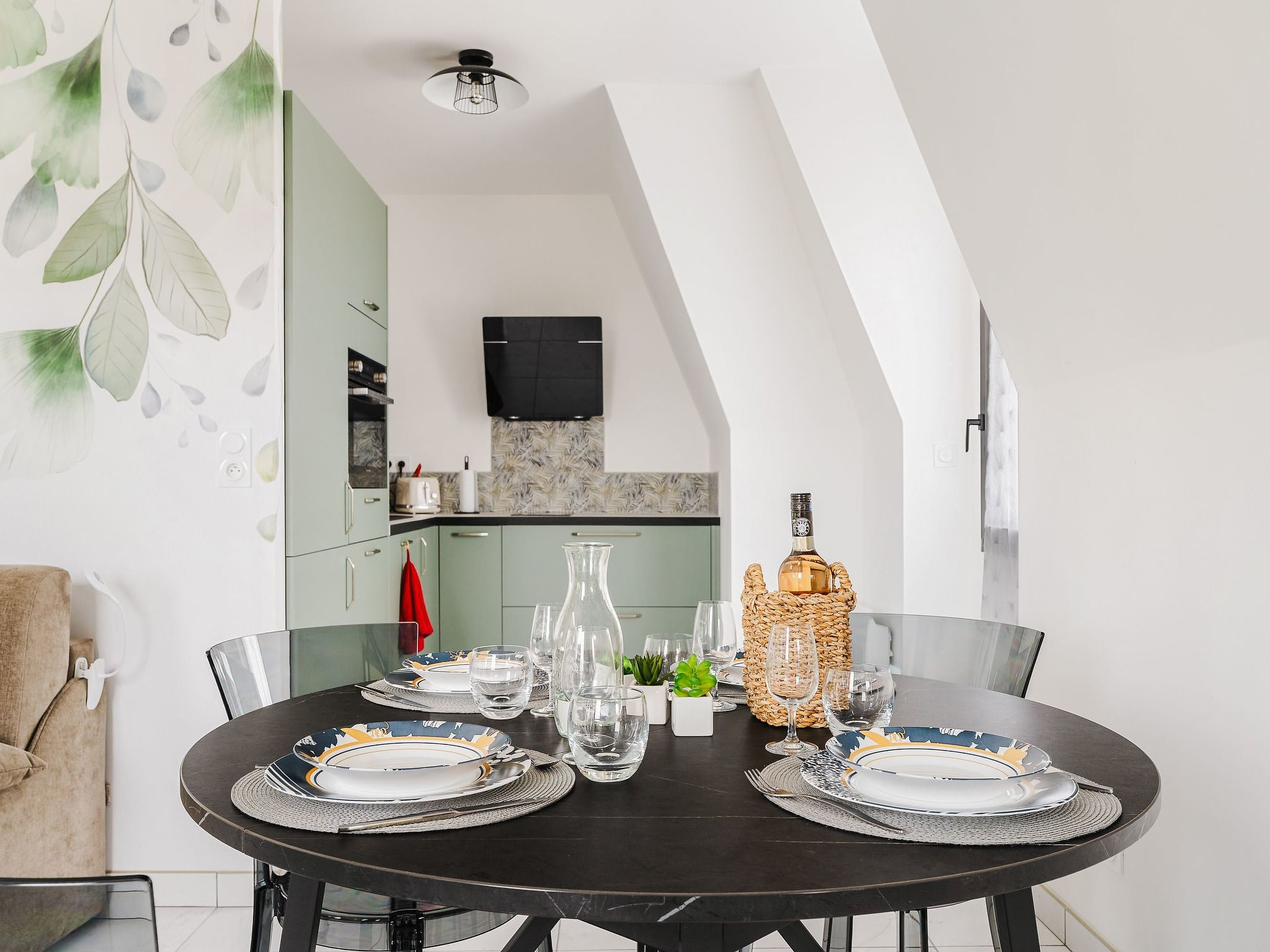 Kitchen / Dining Room
