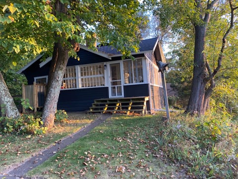 Enchanted Hill, A Lake Michigan Waterfront Cottage