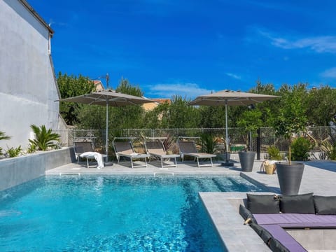 Villa "Omnia" mit Whirlpool