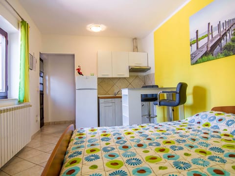 Studio-Apartment in Stinjan, 600 m vom Strand entfernt
