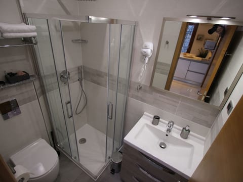 Apartment King mit zwei Schlafzimmern für 4 Personen