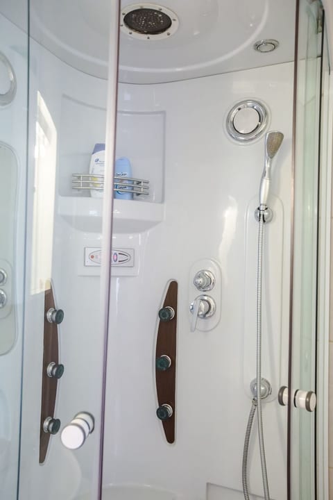 Unabhaengige Ferienwohnung in Sumartin mit Grill