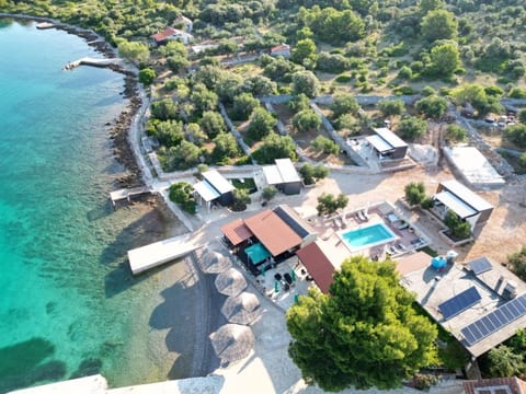 Strandhaus Lady - Ferienanlage Bain, Žut - Kornati