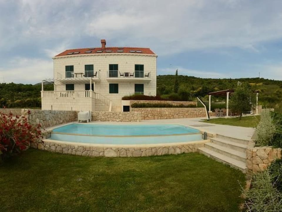 mit Blick auf das Wasser - Cavtat