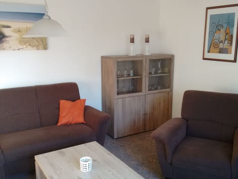 Komfortable Ferienwohnung mit großem Garten