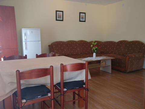 Wohnung in Vir mit privatem Balkon