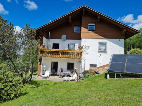 Haus Moni