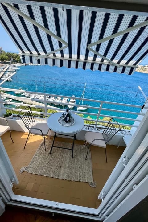 Wohnung mit Blick auf das Wasser