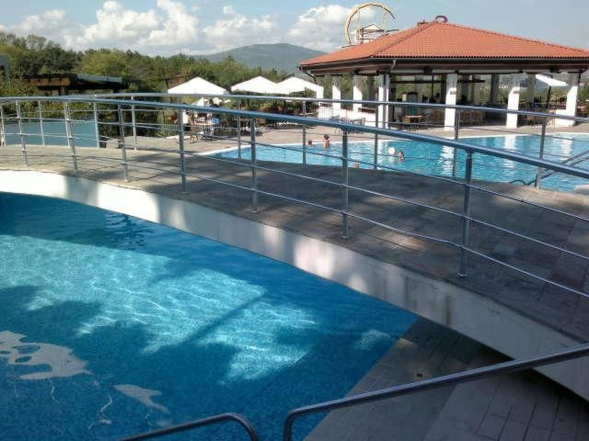 Wohnung mit Infinity-Pool