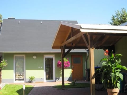 Malchow mit Grill, Garten und Terrasse