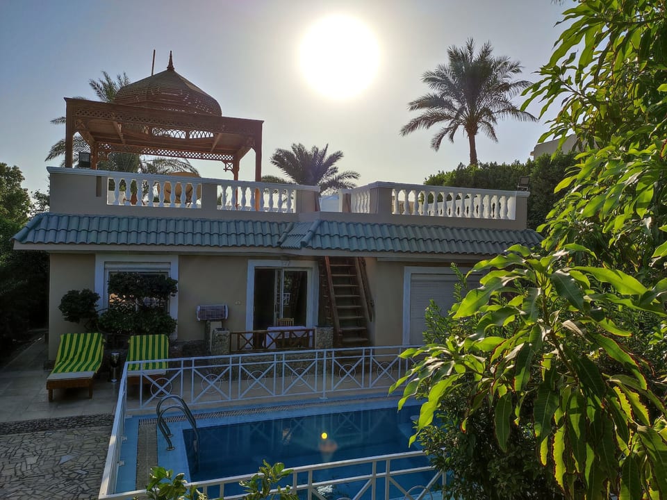 Chalet Villa Rayan mit Infinity-Pool - Hurghada