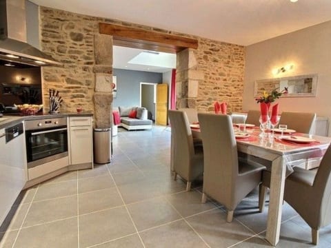 Gite de carractère renoviert mit Geschmack im Jahr 2017