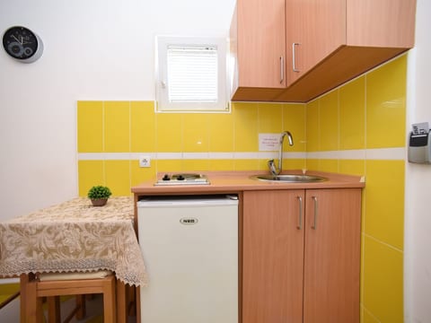 Studio-Apartment mit Balkon