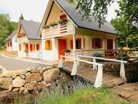 Landhaus mit Schwimmbad