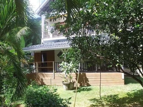 Appartement Merle mit Grill und Garten