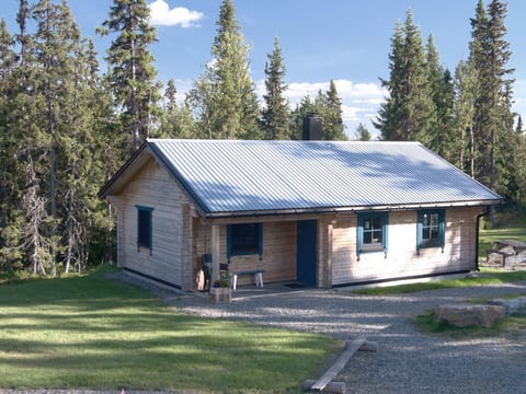 Charmantes modernes Blockhaus mit Kamin