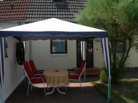 Wasserschleuse in Wesenberg-Strasen