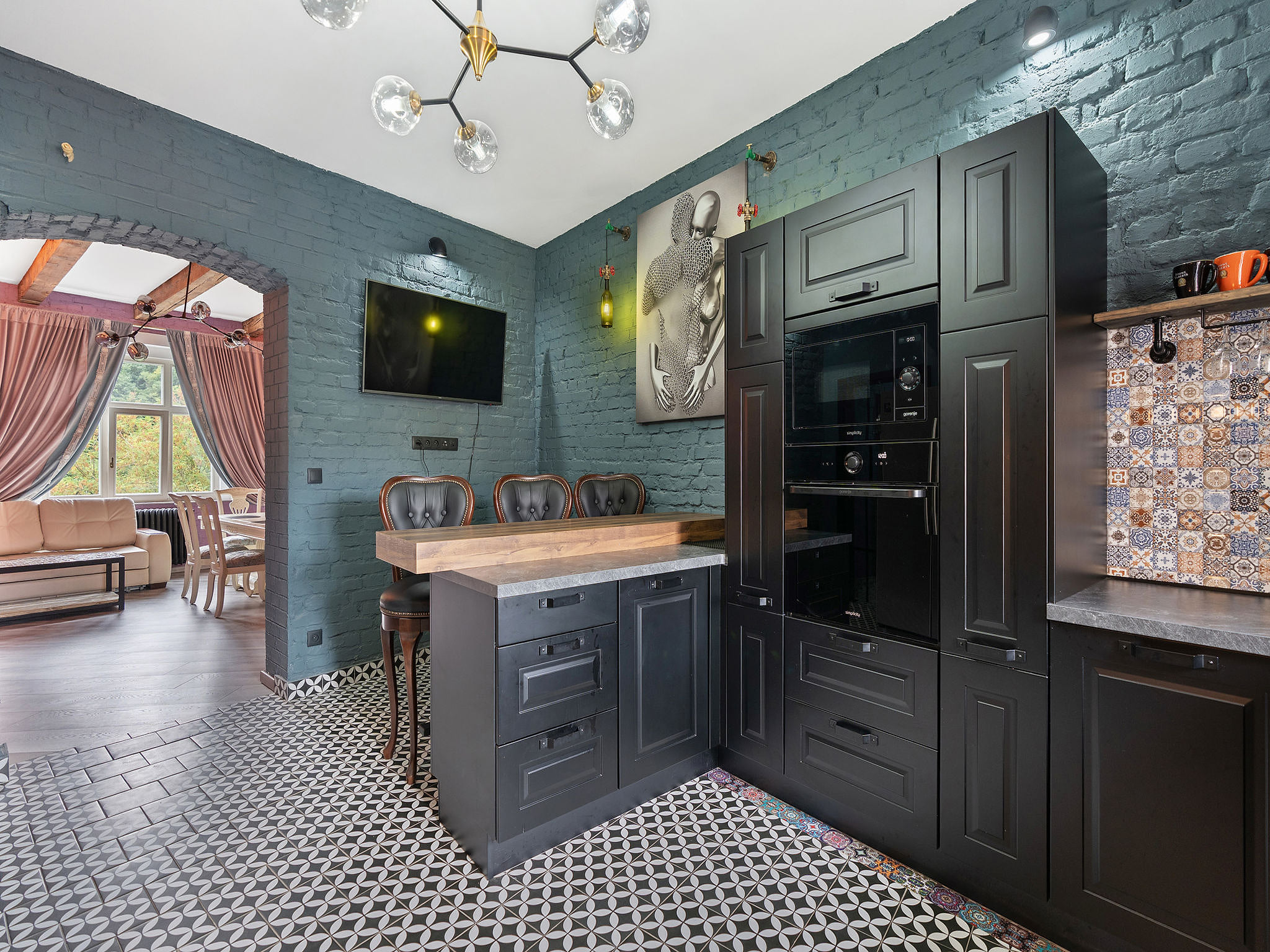 Kitchen / Dining Room