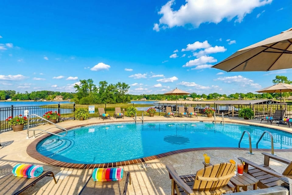 Sailboat: Lake Views, Pool, Tennis, National Park - Hot Springs