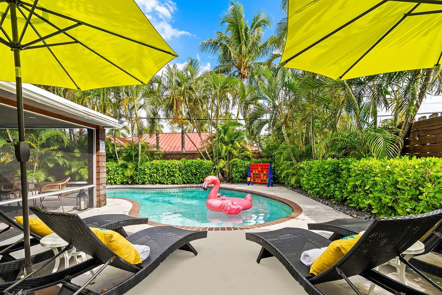 Welcome to Windward Palms!