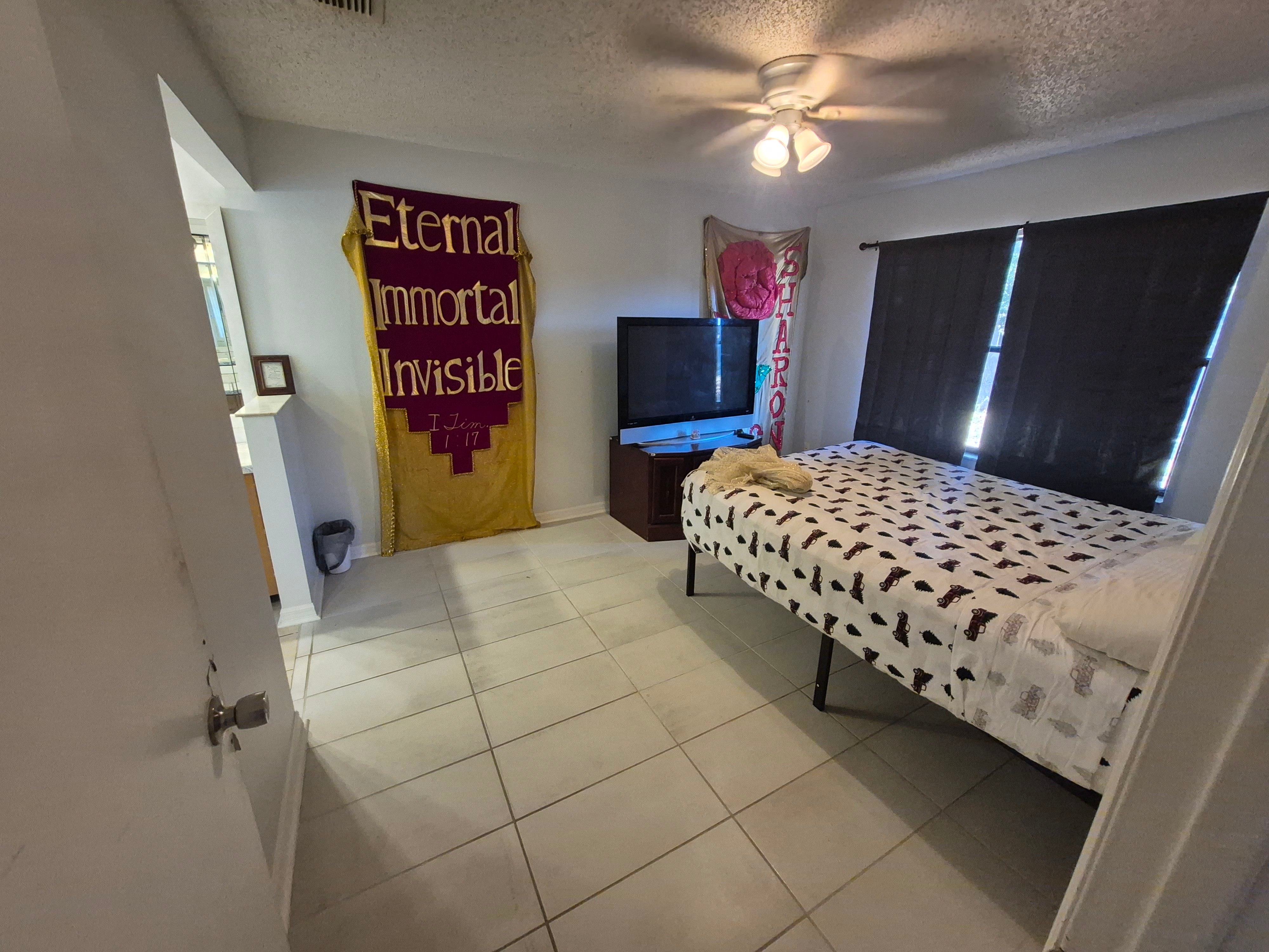 Modern Family Retreat Near Disney