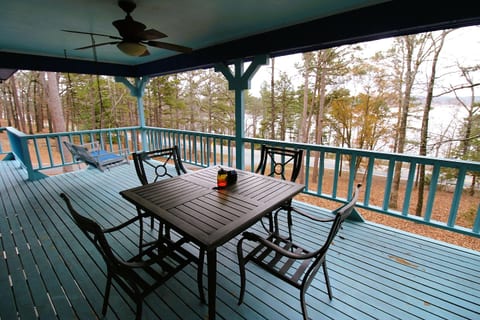 The Blue House at Greers Ferry Lake