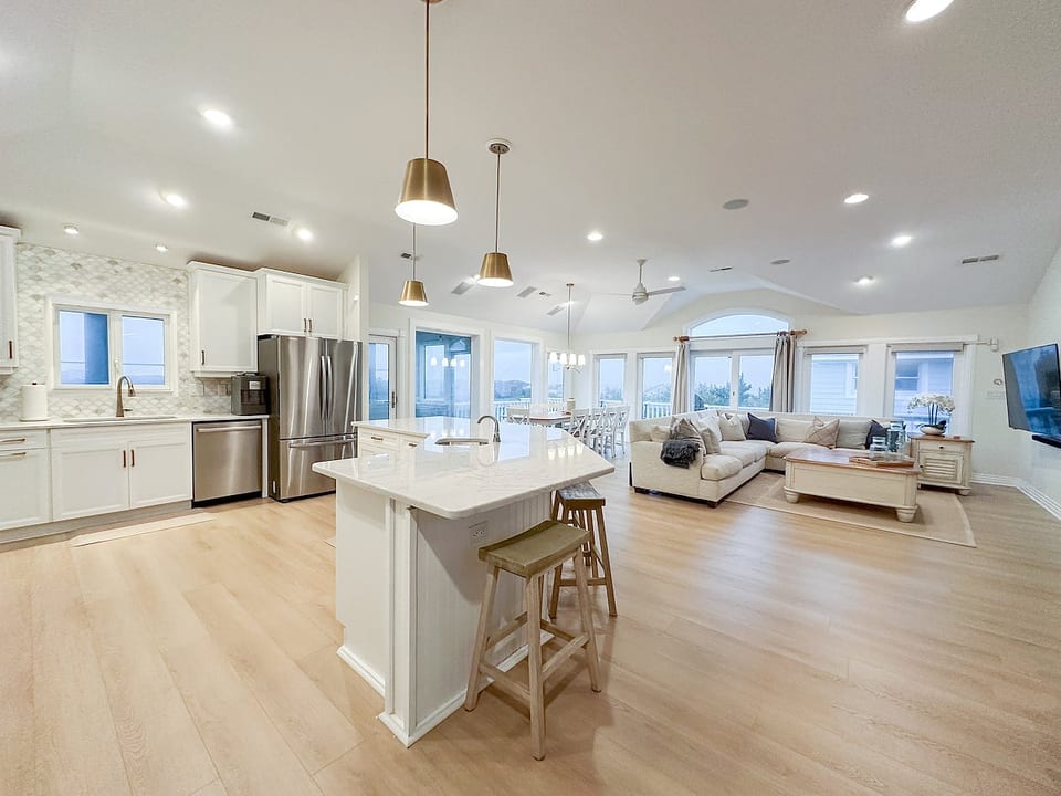 Luxury 6bd, Ocean Views, Elevator & New Pool image 1