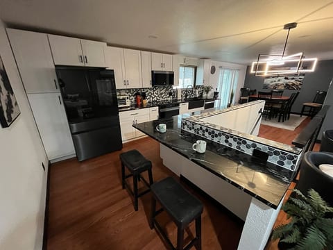 Modern Spacious 5-Bedroom Littleton/Centennial