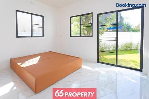 Sunset Breeze 5BR Pool Villa