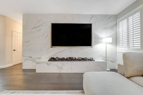 Elegant Modern Cozy Smart Home