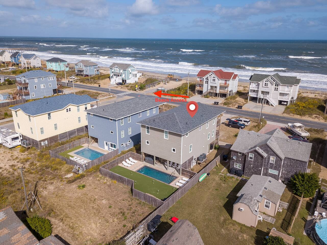 Located on popular "Beach Road"....a minutes walk to the sand....