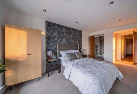 Central Charm| 15% OFFSleeps4| Wi-Fi | Parking