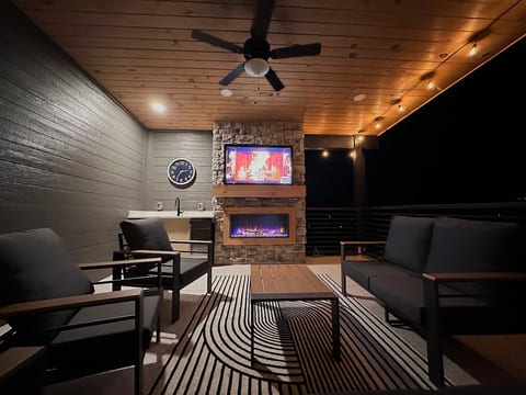 Luxury Pigeon Forge Cabin | Golf Sim + Hot Tub image 2