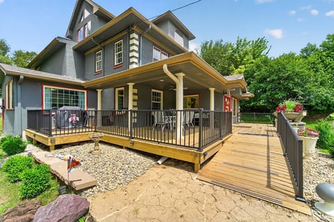 Rare Find! Near Wedding Venues & Metro