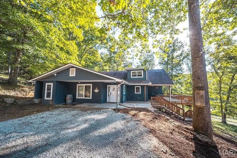 Spacious Ozark Home Near River & Wineries