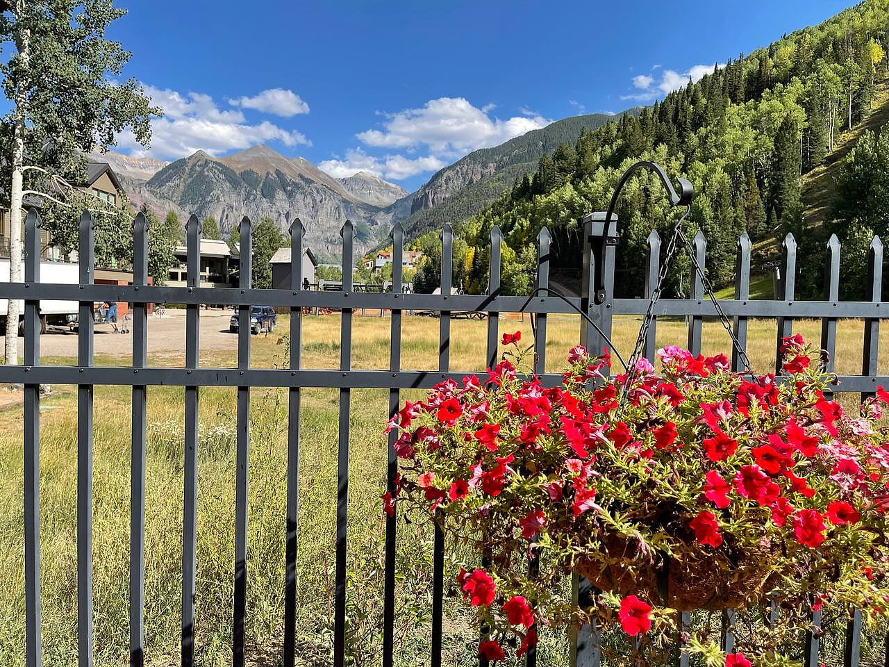 Monthly Rental - Ski-In Ski-Out w/ Hot Tub!