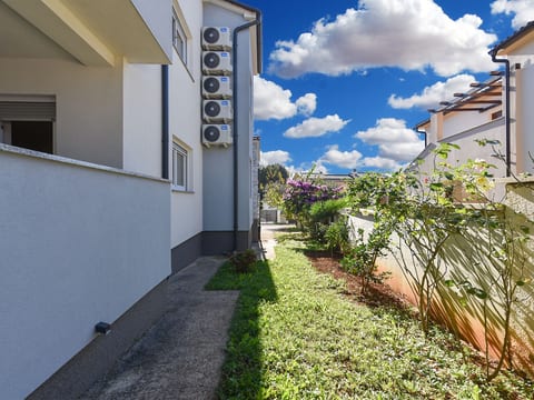 Apartment 2367